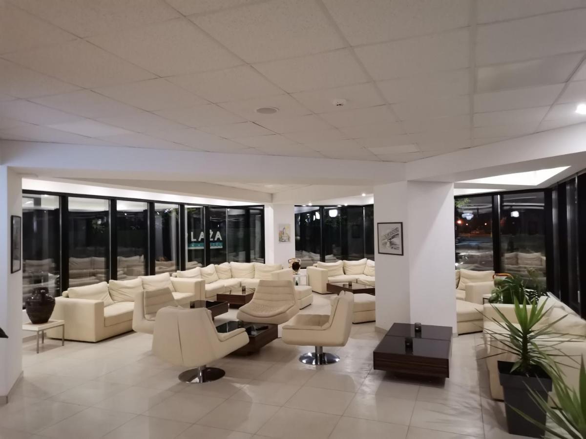 Plaza Hotel Varvarin Kültér fotó